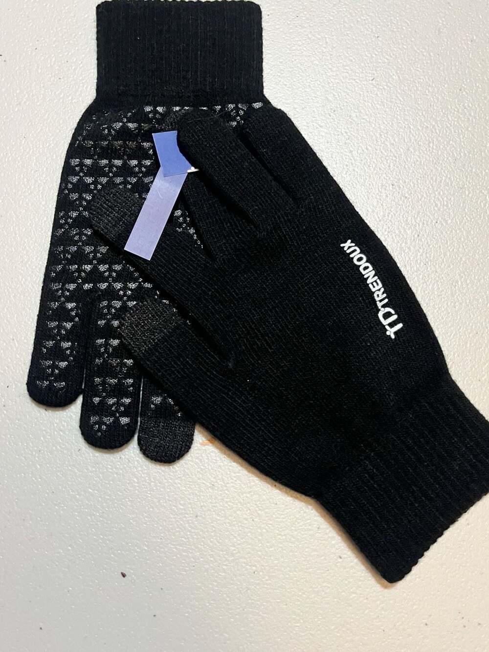003-0030 Trendoux Black Knit Touchscreen Winter Gloves with Anti-Slip Grip